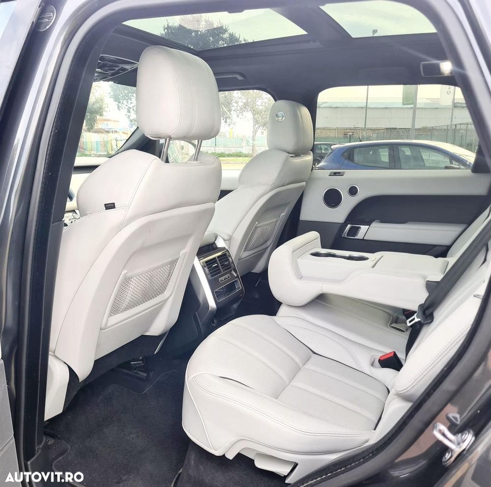 Land Rover Range Rover Sport - 11