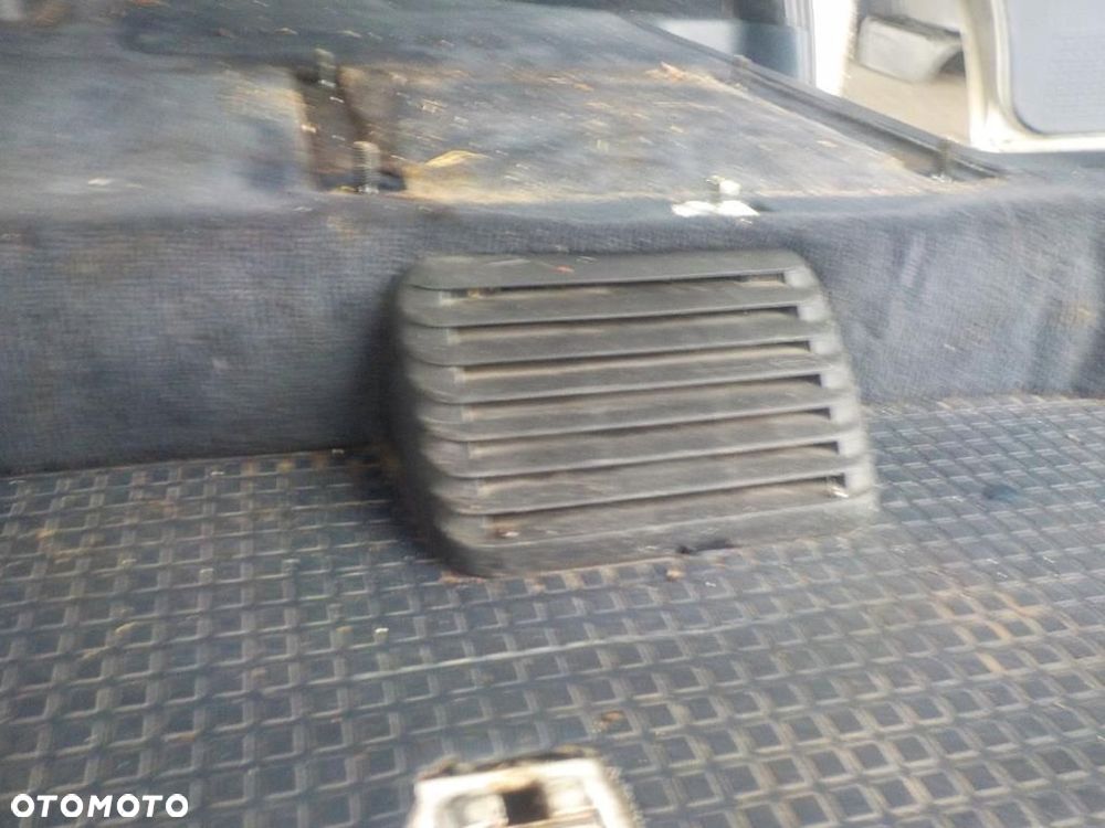 VW T4 KRATKA NAGRZEWNICY TYŁ TYLNEJ - 2