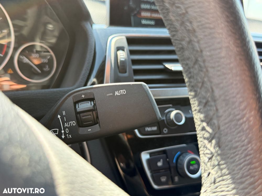 BMW Seria 3 320d xDrive AT Luxury Line - 15