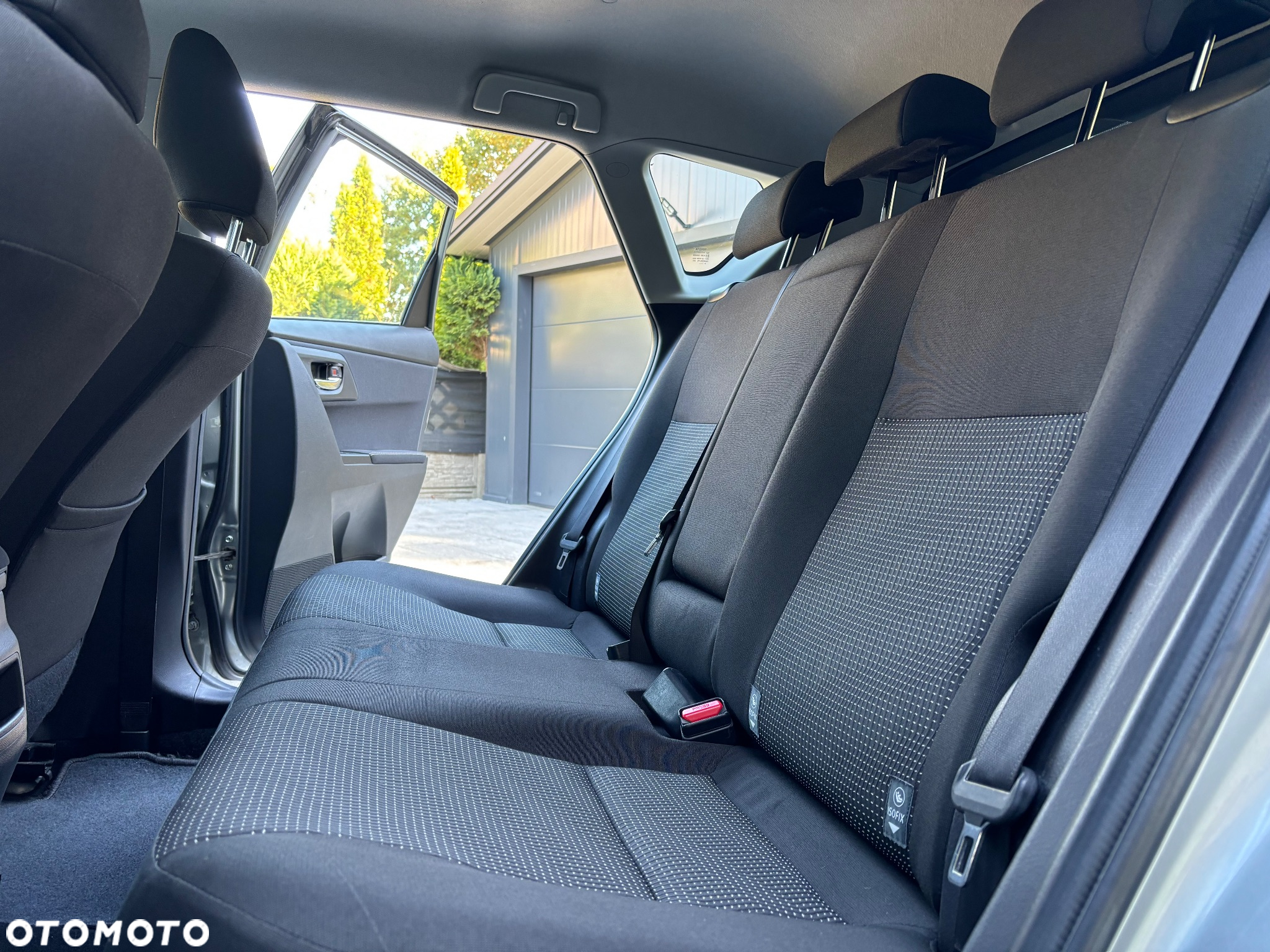 Toyota Auris 1.8 Hybrid Life - 24