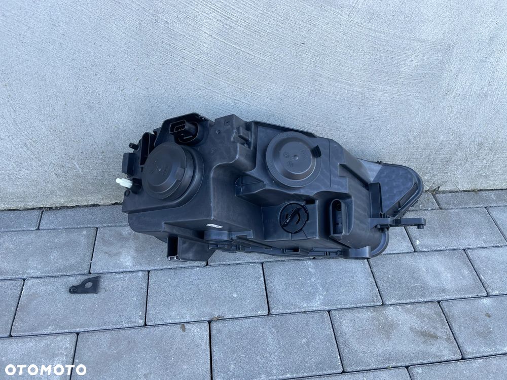 LAMPA PRZEDNIA LEWA CITROEN C4 CACTUS LIFT  2018-- NOWA VALEO - 2