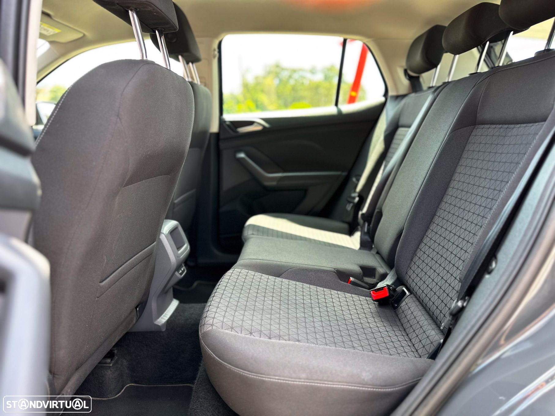 VW T-Cross 1.0 TSI Life DSG - 17