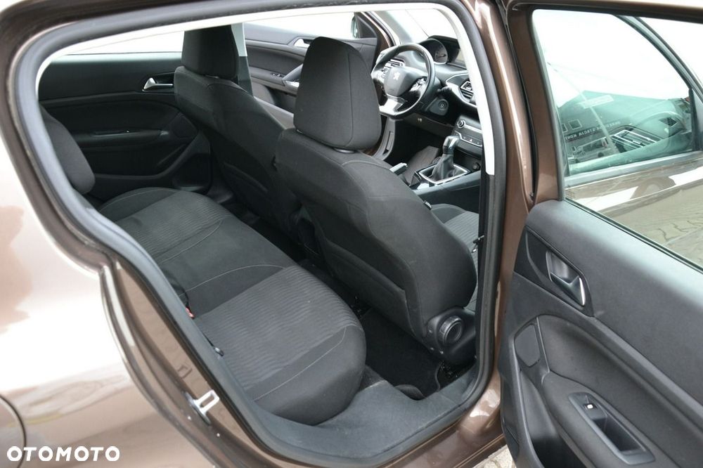 Peugeot 308 - 30