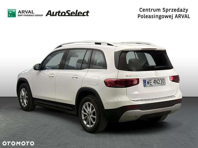 Mercedes-Benz GLB 200 7G-DCT - 3