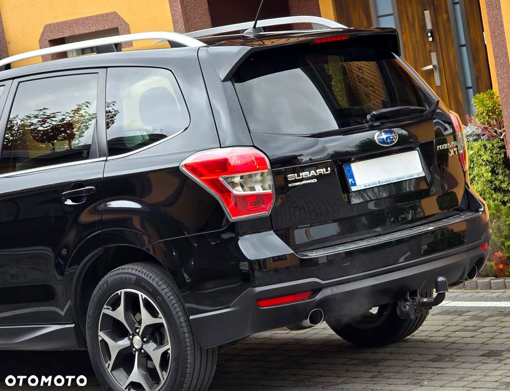 Subaru Forester 2.0XT Platinum Lineartronic - 18