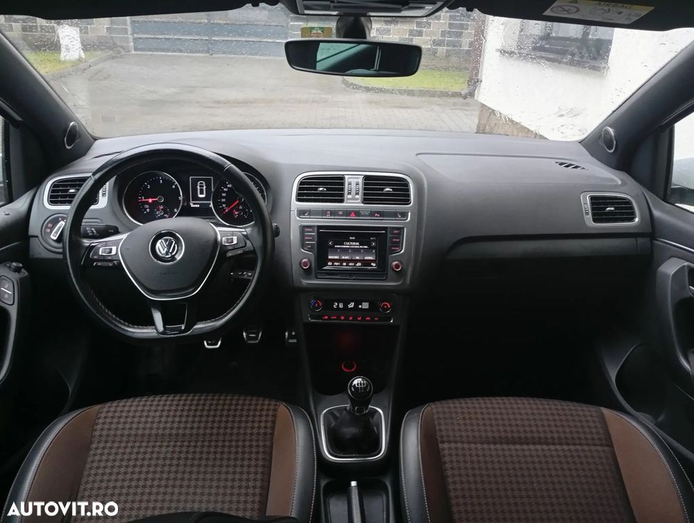 Volkswagen Polo - 6