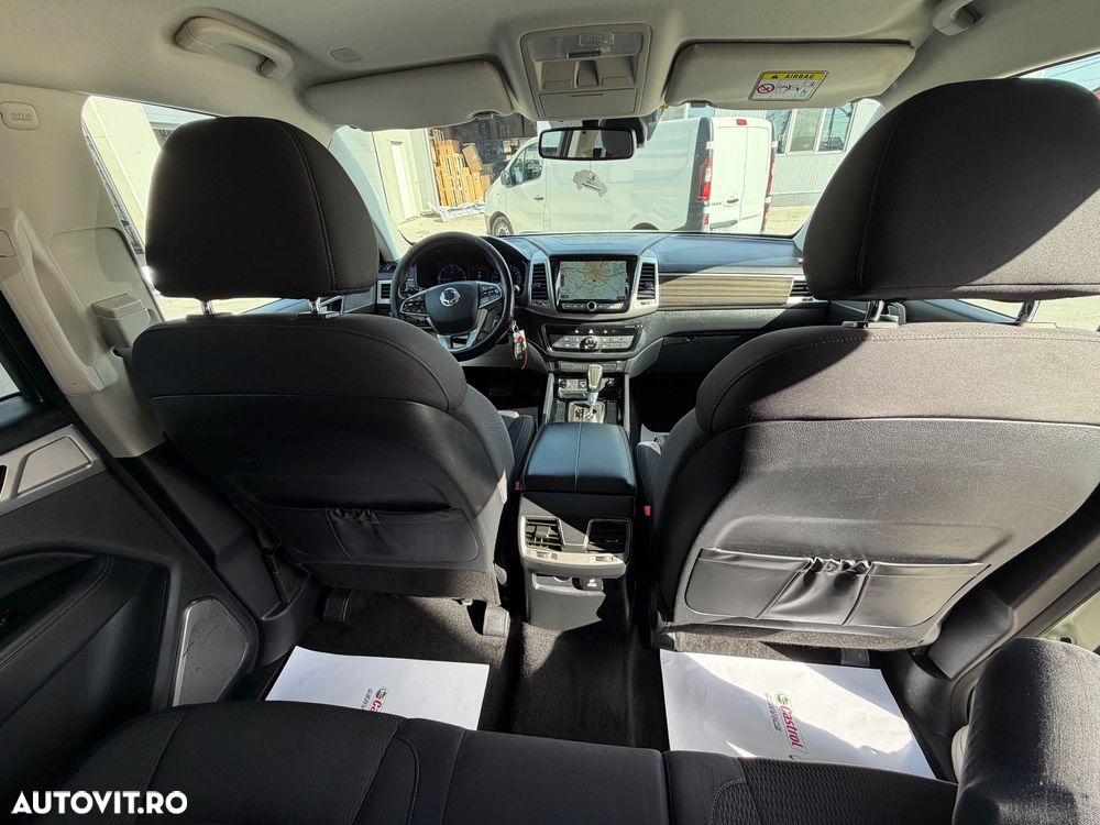 SsangYong REXTON 2.2 e-XDi 220 4WD Aut. Quartz - 22