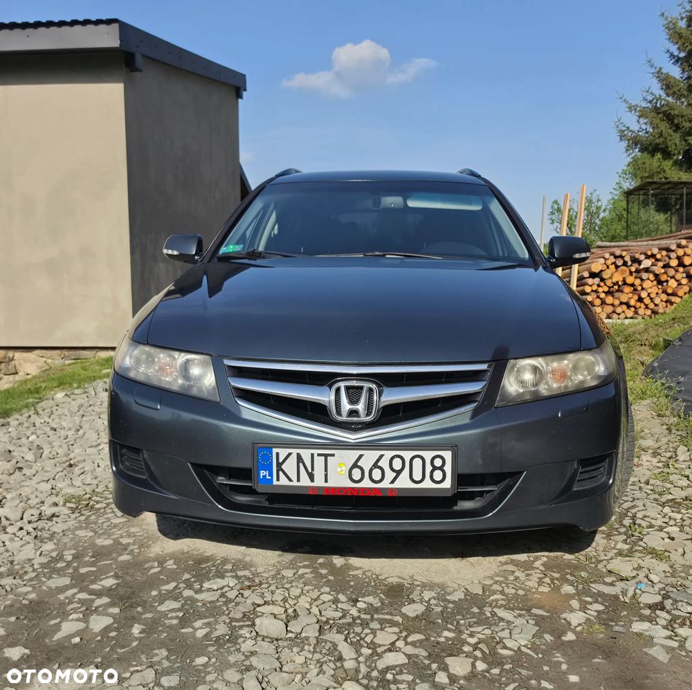 Honda Accord - 2