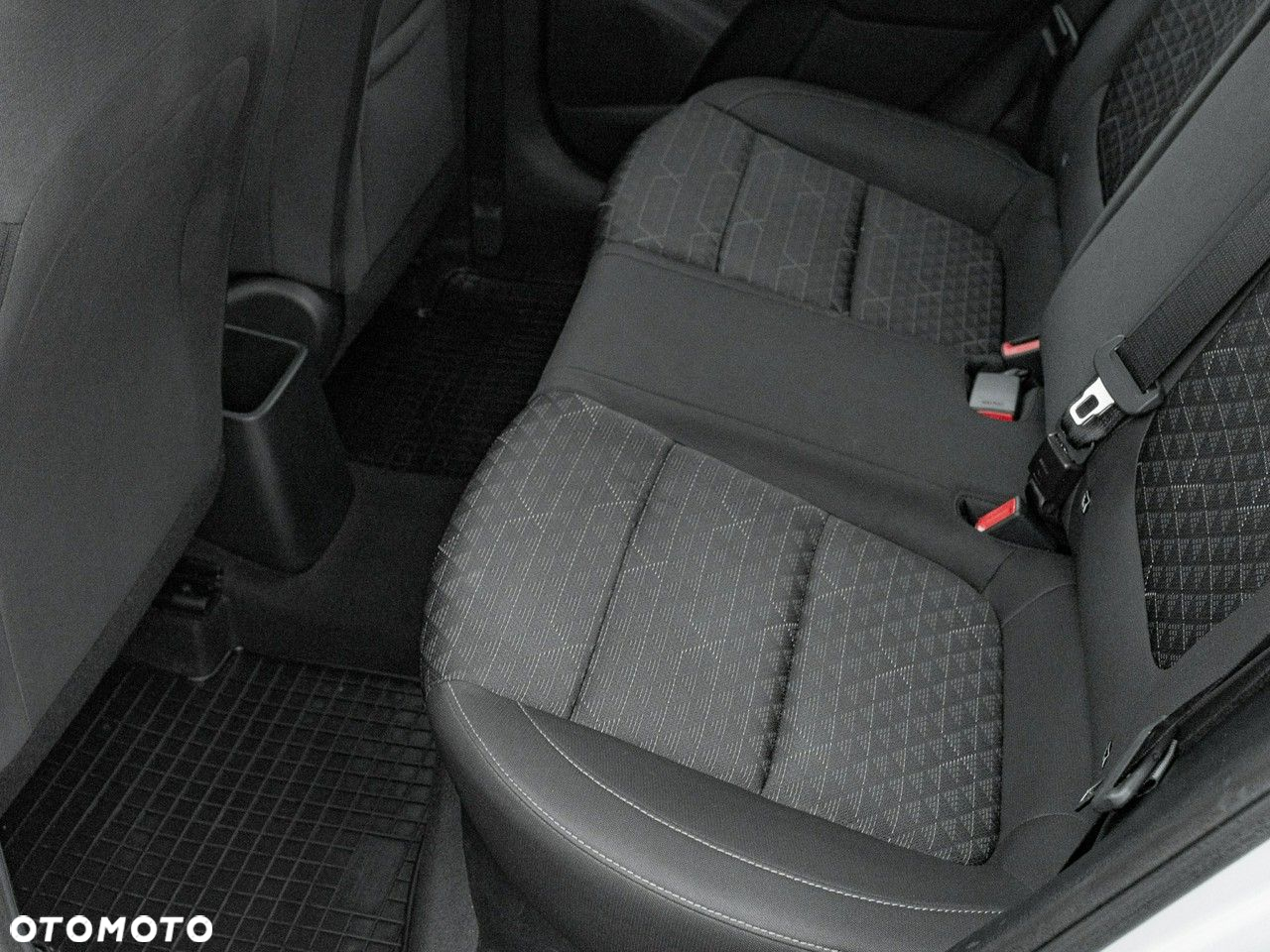 Kia Rio 1.2 M - 27