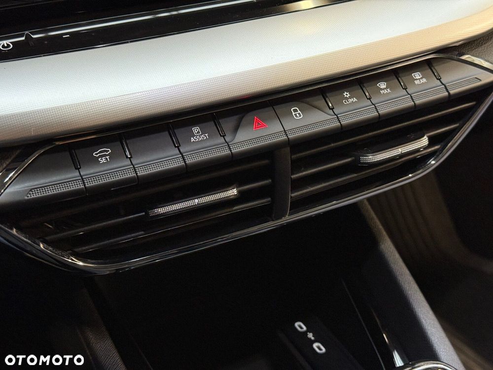 Skoda Octavia 1.5 TSI ACT Style - 32