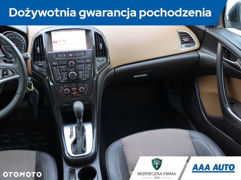 Opel Astra - 9