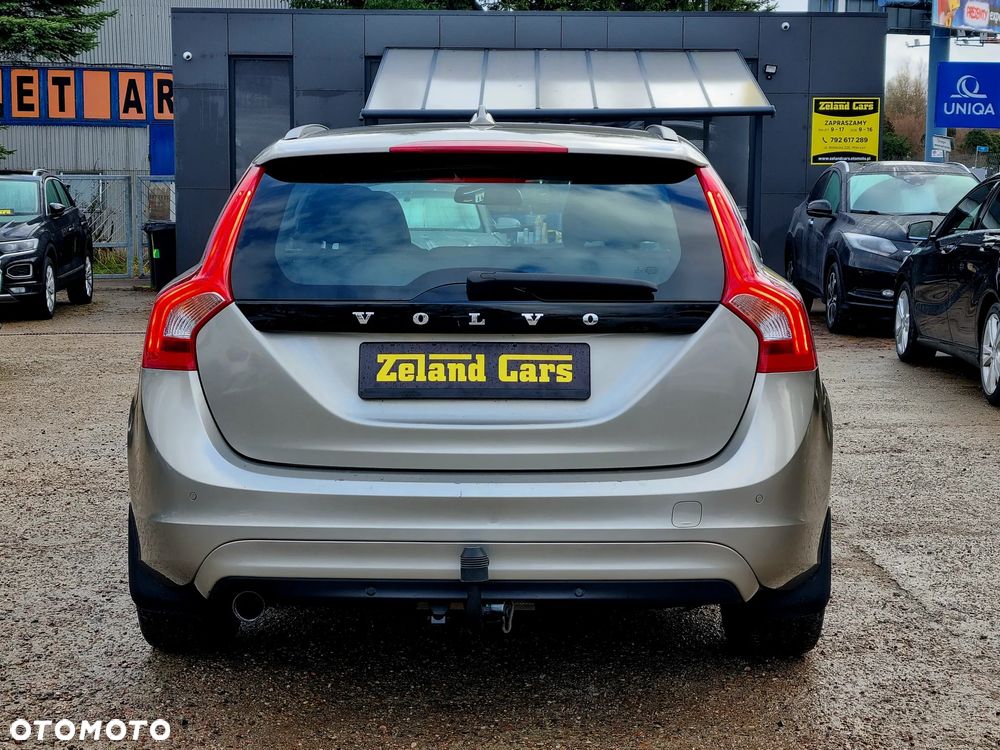 Volvo V60 D3 Edition - 6