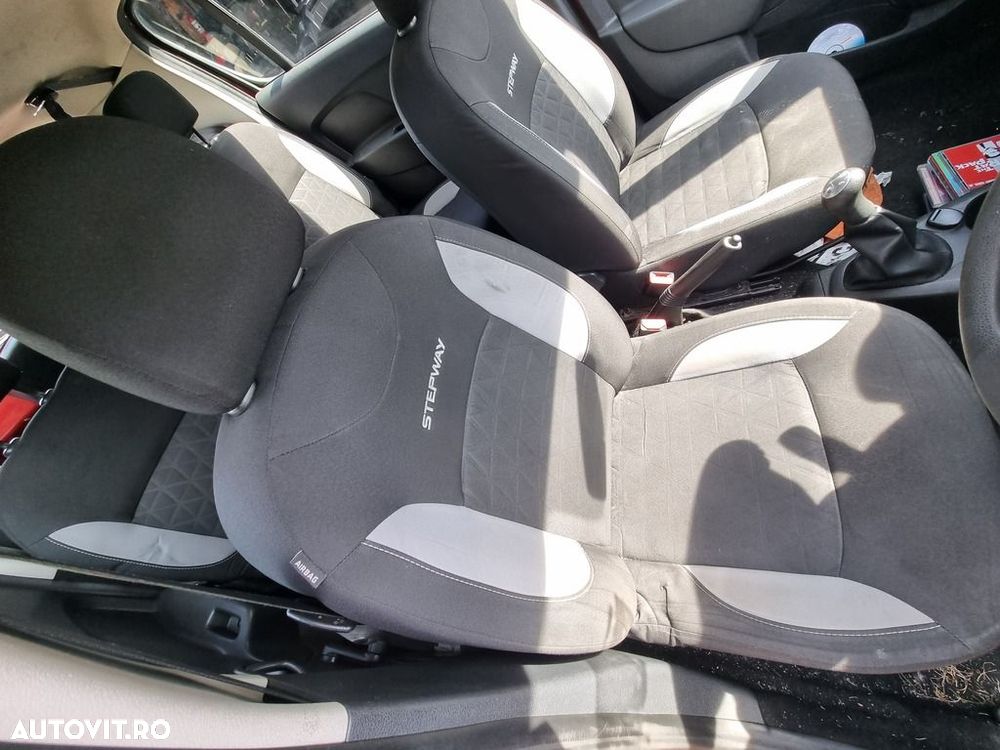 Interior complet Dacia Sandero 2 Stepway 2012 - 2016 SUV 4 Usi (1514) - 1