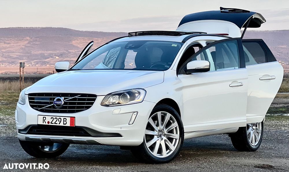 Volvo XC 60 D5 AWD Momentum - 14