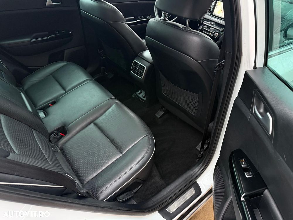 Kia Sportage 1.7 CRDI 2WD ISG Aut. GT Line - 14