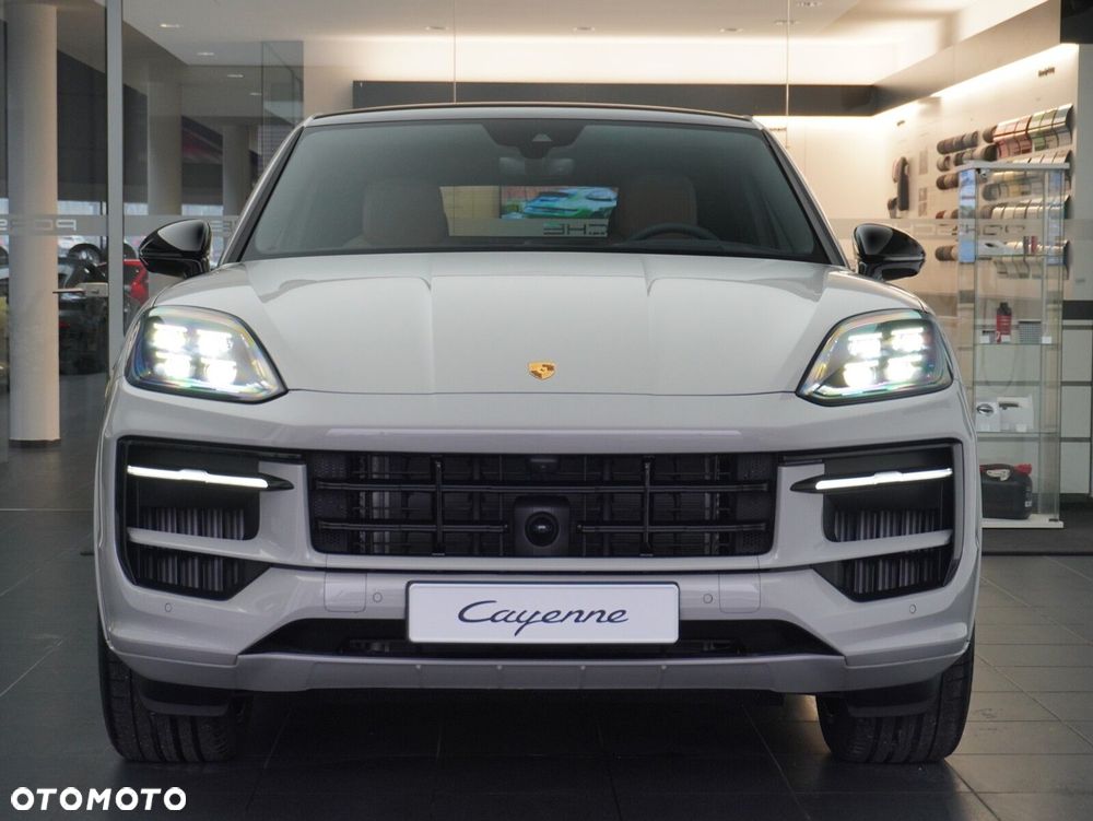 Porsche Cayenne - 5