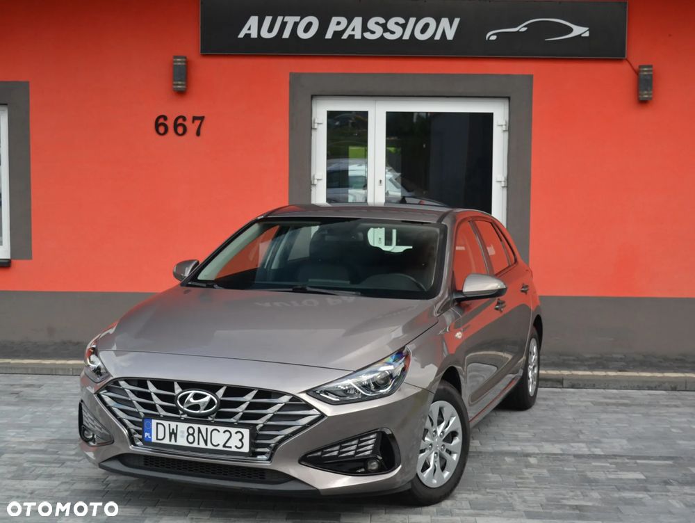 Hyundai i30 1.5 DPI Classic +