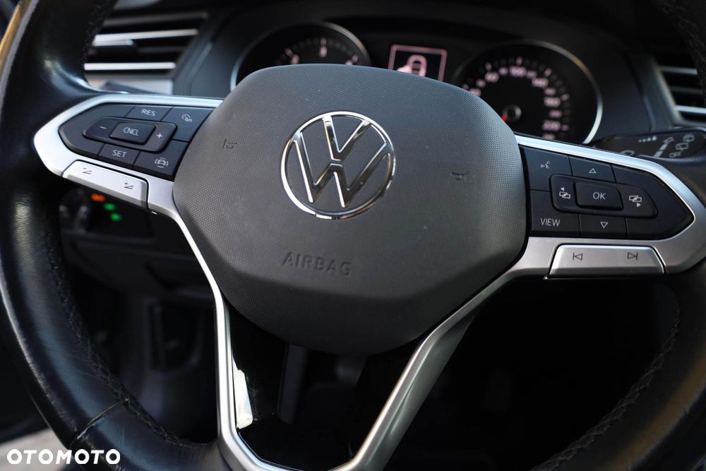 Volkswagen Passat 2.0 TDI EVO Essence - 32