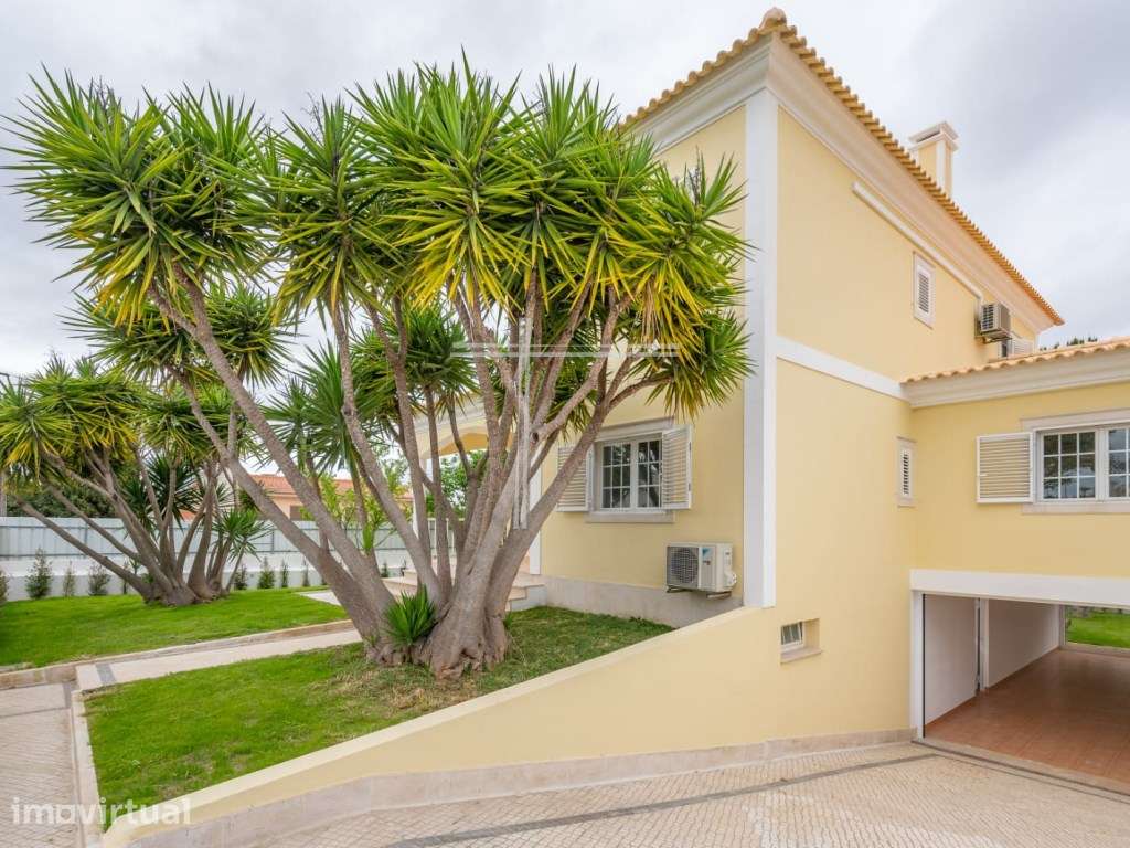 Moradia Geminada com piscina, semi remodelada - Marisol - Grande imagem: 4/45