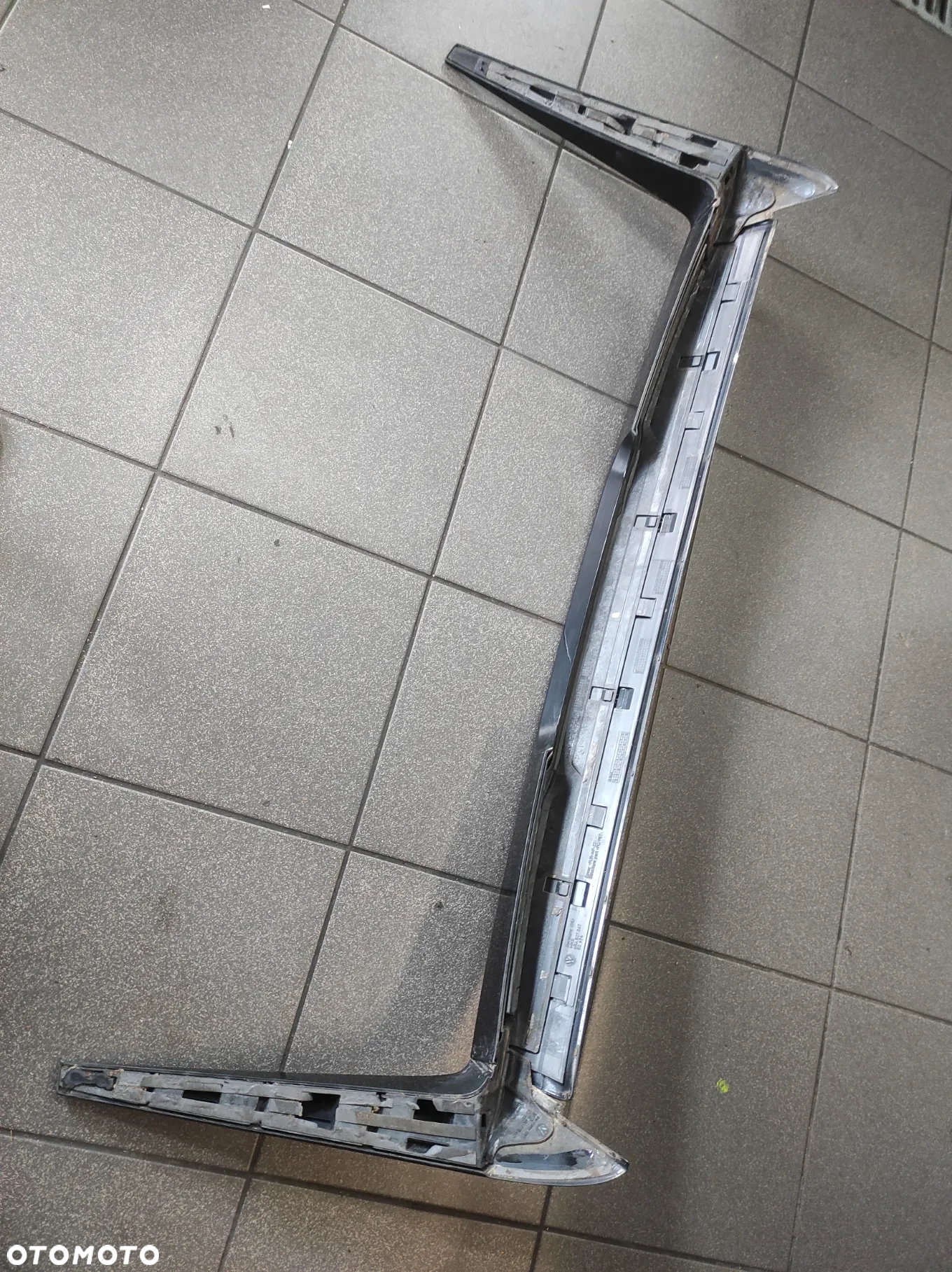 SPOJLER SPOILER LOTKA DASZEK TYLNEJ KLAPY OE VW POLO 5 6R BLUEMOTION 6R6827567 6R6805946 6R6805945 WYSYŁKA !!!! - 5