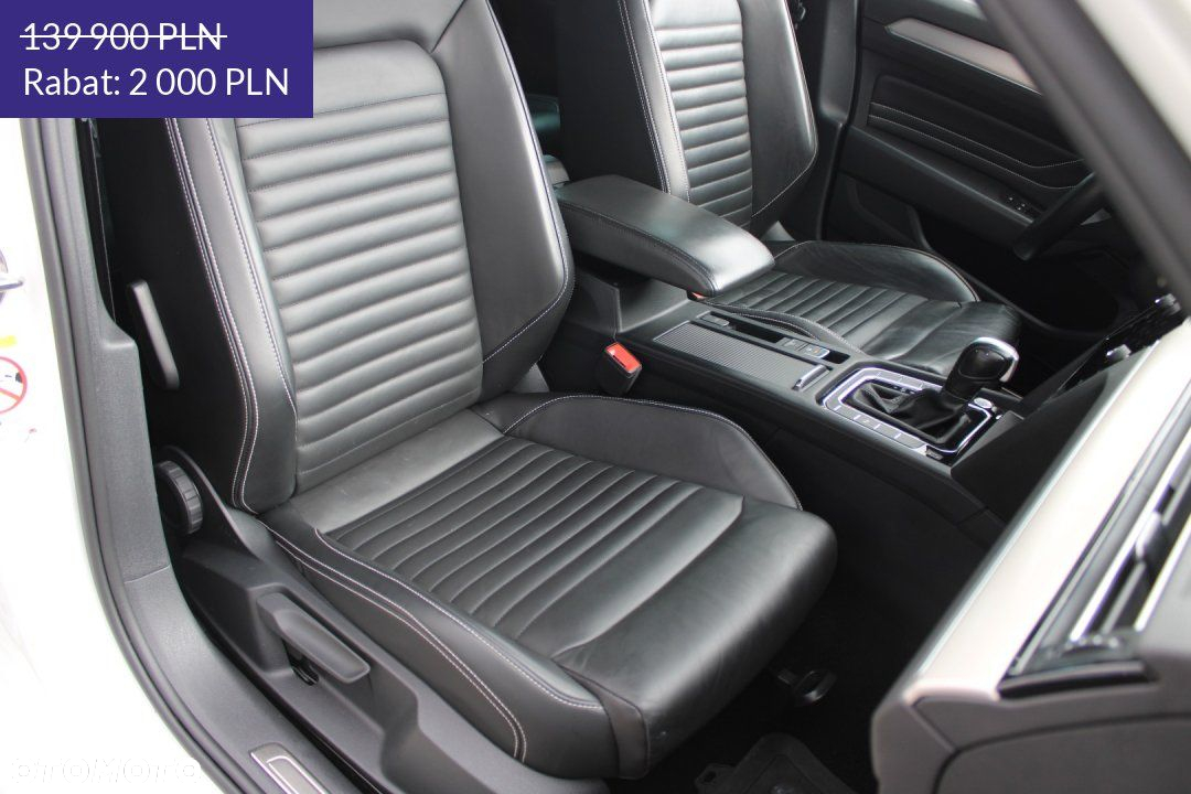 Volkswagen Passat - 25