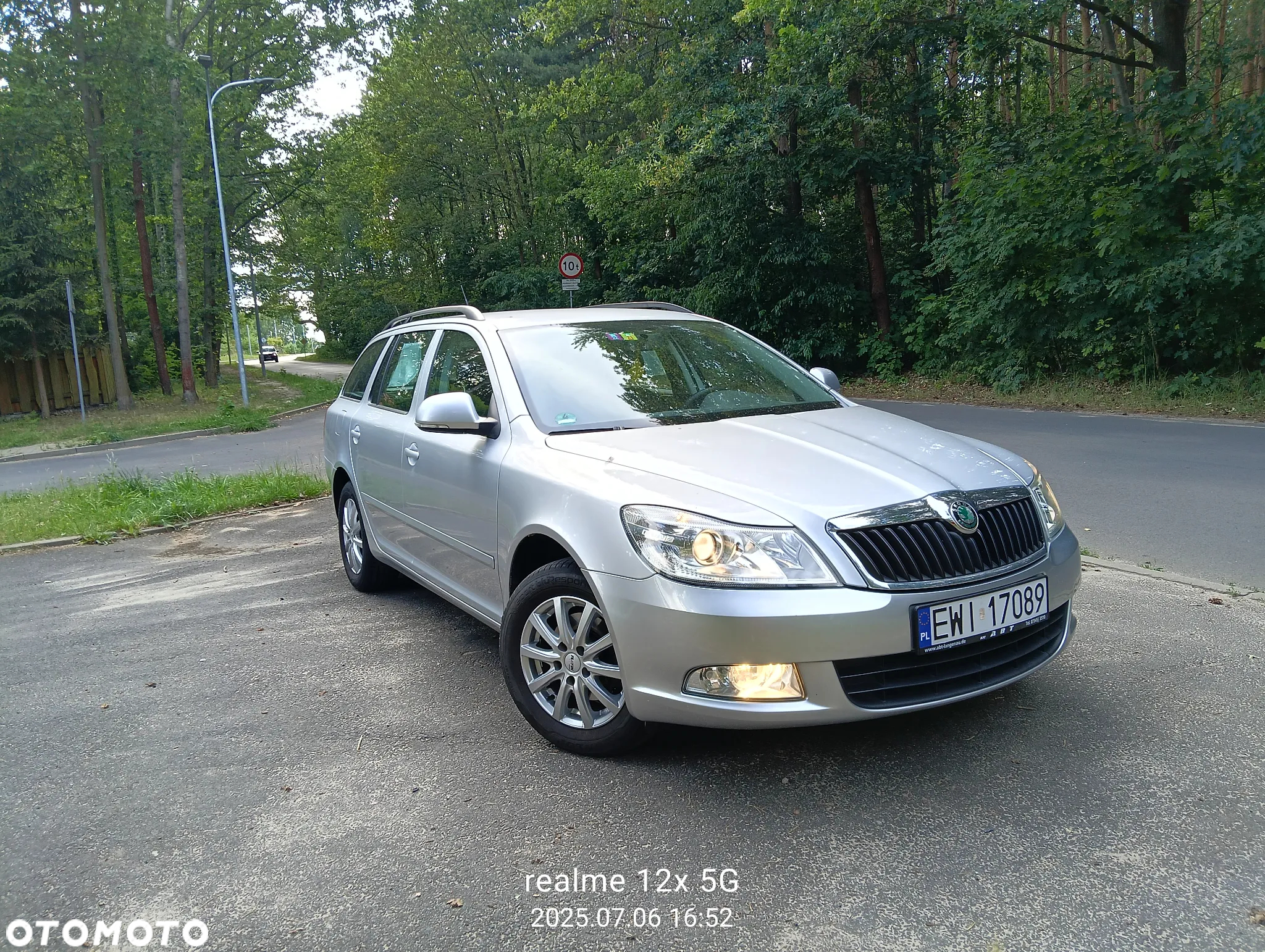 Skoda Octavia 1.6 Ambition - 2