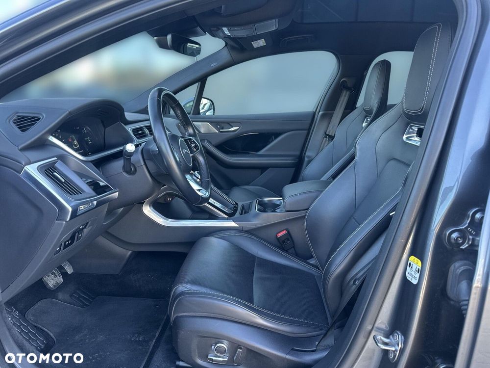 Jaguar I-Pace - 8