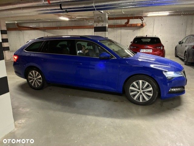 Skoda Superb 2.0 TDI SCR Ambition DSG - 40