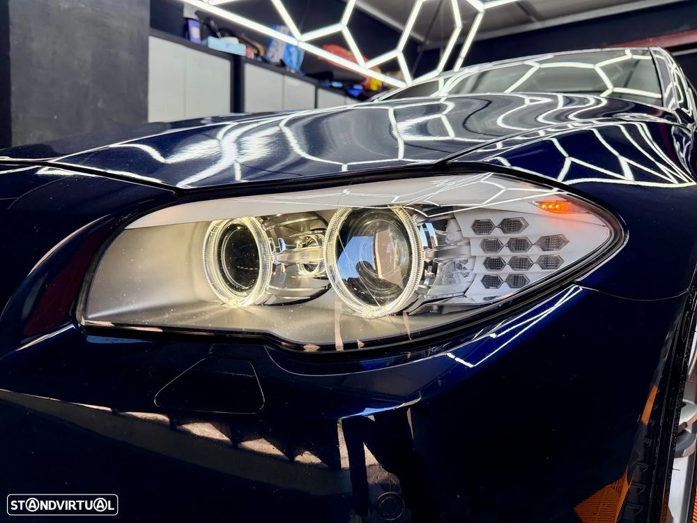 BMW 535 d xDrive Pack M Auto - 31