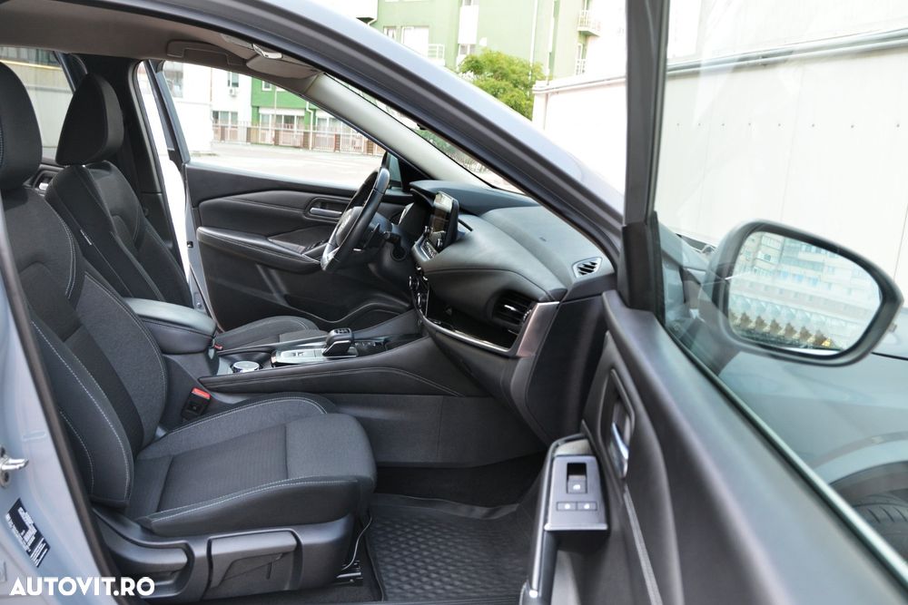 Nissan Qashqai 1.3 157CP 2WD DCT N-Connecta - 17