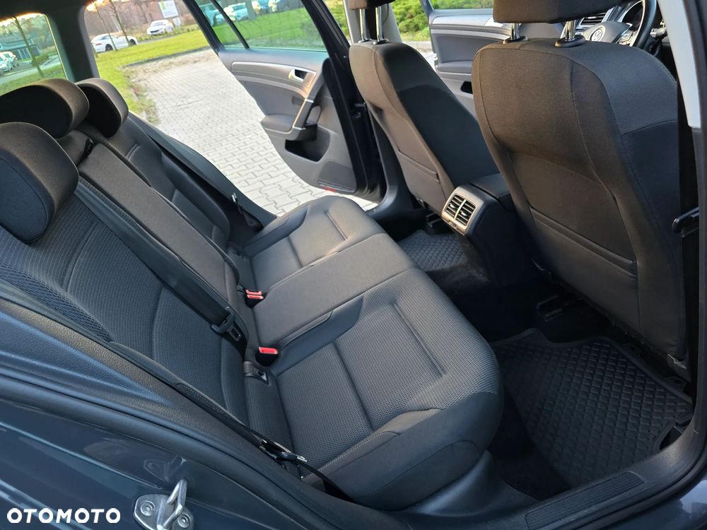 Volkswagen Golf Variant ver-1-0-tsi-highline - 18