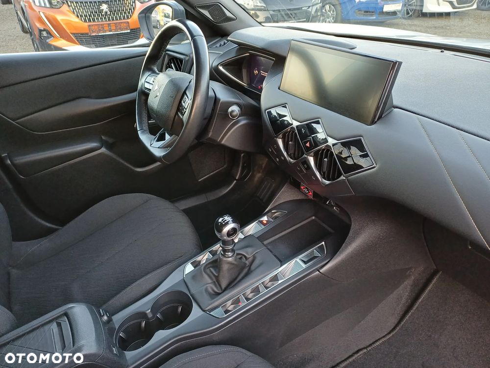 DS Automobiles DS 3 Crossback 1.2 PureTech Bastille - 12