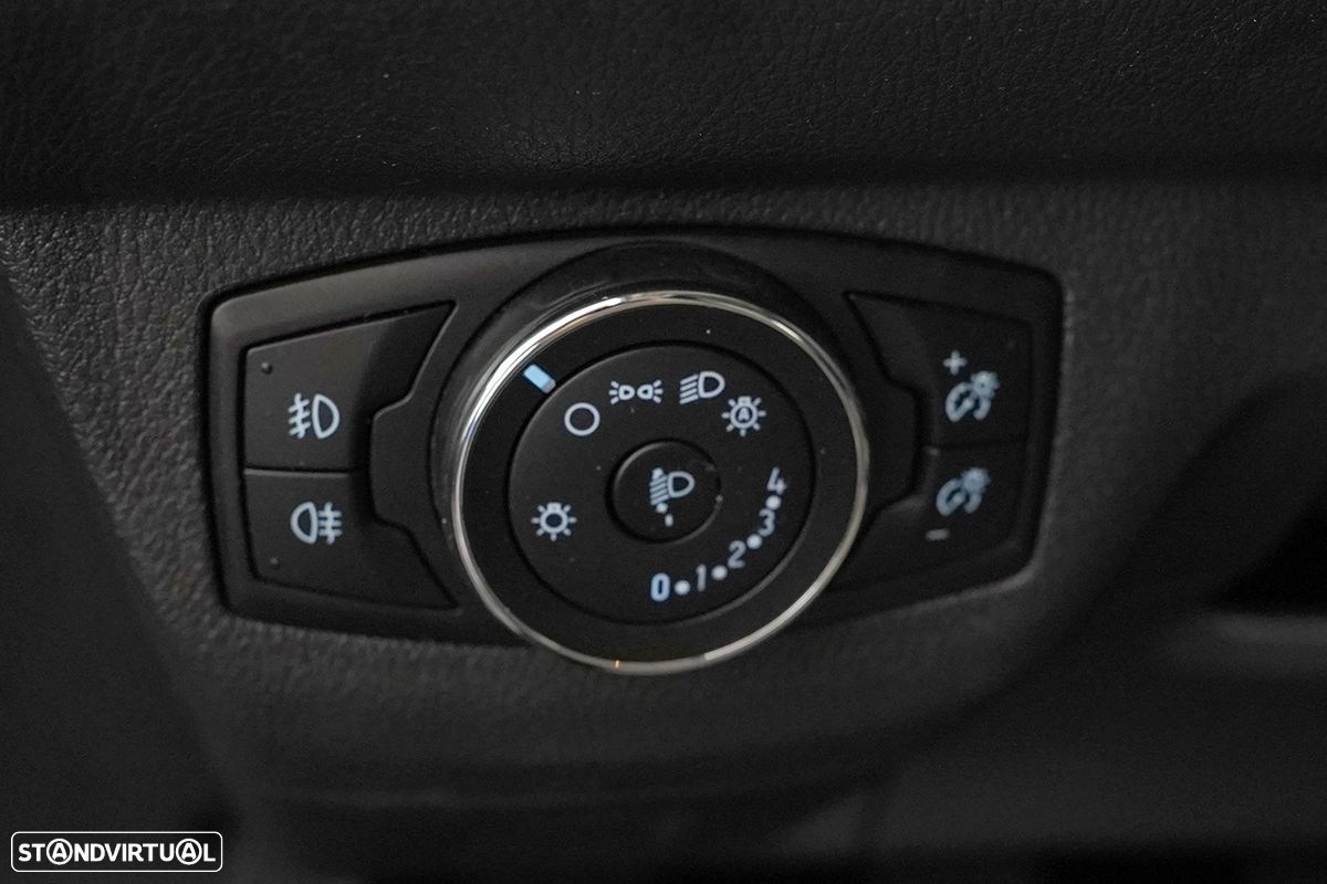 Ford Tourneo Courier 1.0 EcoBoost Titanium - 18
