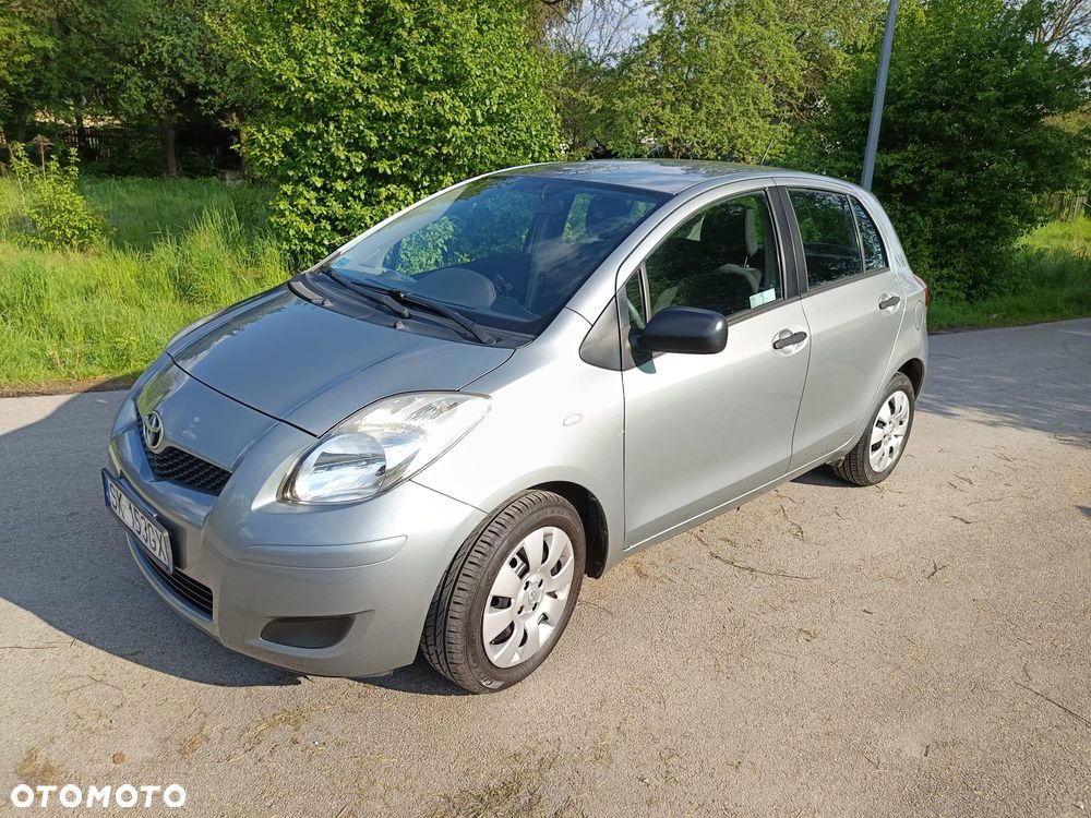 Toyota Yaris 1.33 Luna - 4