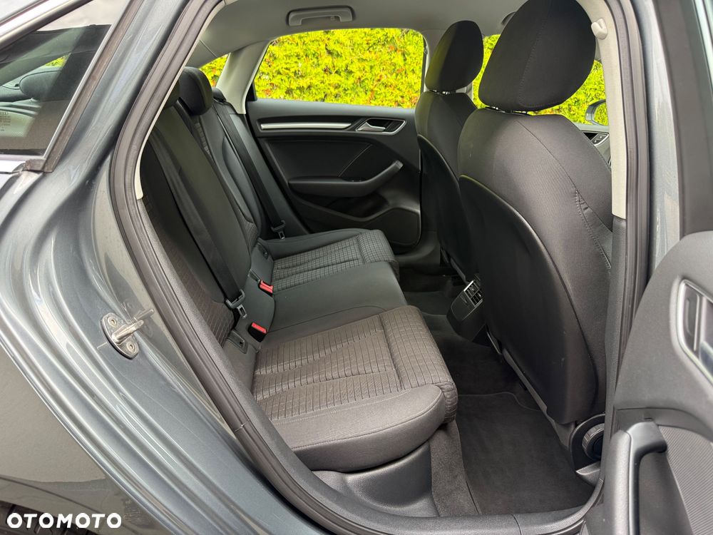 Audi A3 Limousine 2.0 TDI sport - 18