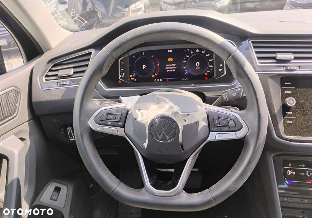 Volkswagen Tiguan - 13