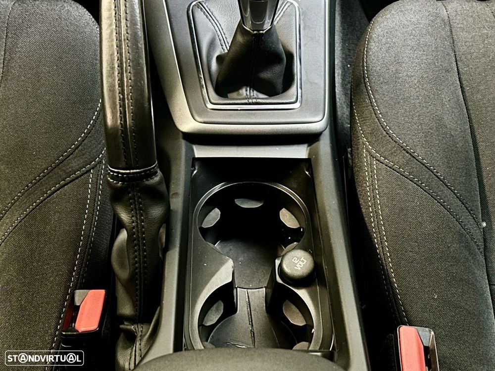 Volvo V40 2.0 D2 Momentum - 20