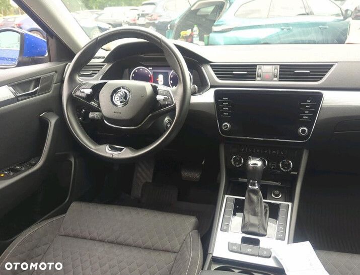 Skoda Superb 1.5 TSI Ambition DSG - 6