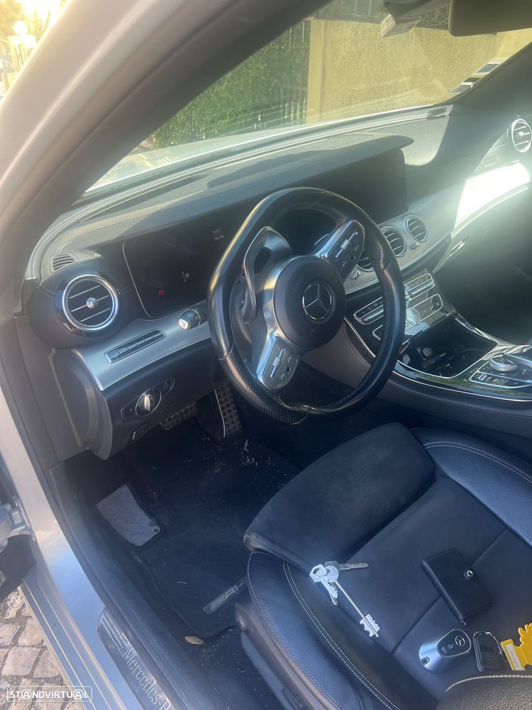 Mercedes-Benz E 300 d AMG Line - 4