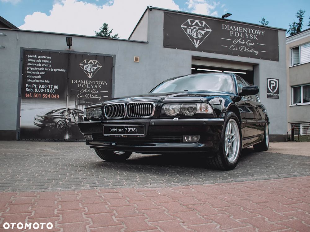 BMW Seria 7 - 20