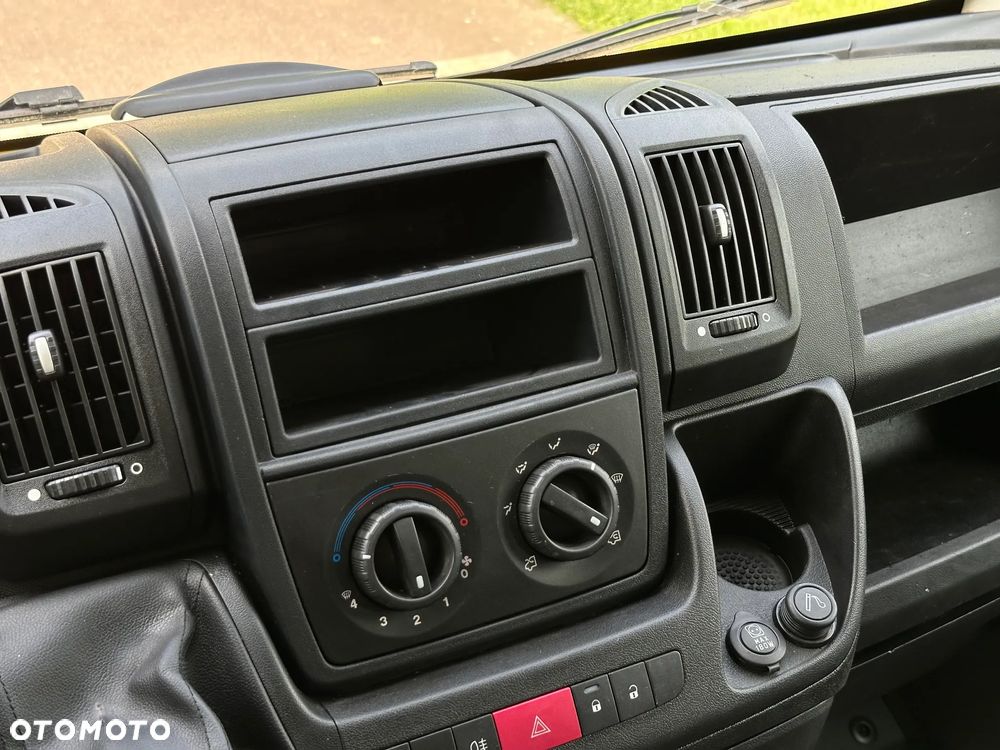 Peugeot BOXER 7 OSÓB, DOKA, SKRZYNIA 3.2/2M! BRYGADÓWKA , DUBEL KABINA - 13