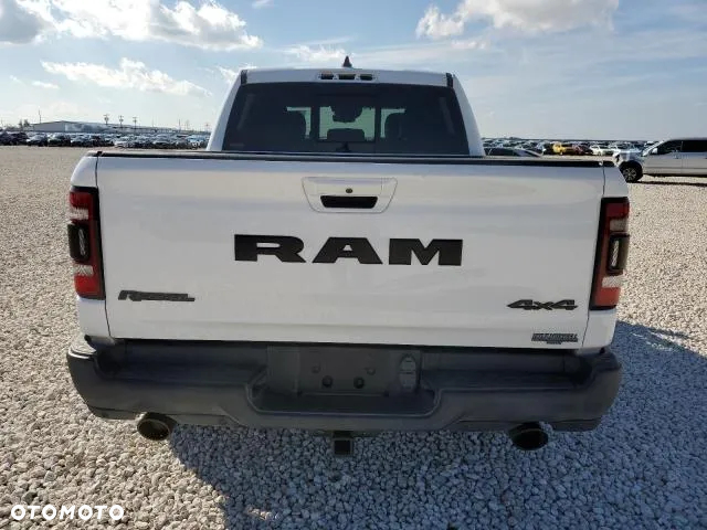 Dodge RAM 1500 5.7 4x4 - 20