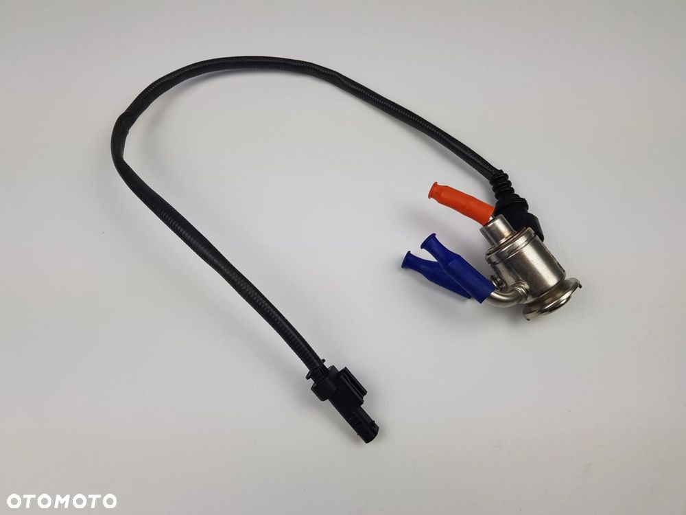 NOWY ORYGINALNY Wtryskiwacz Wtrysk AdBlue BMW G20 G30 G32 B57 3.0d 8598283 - 4