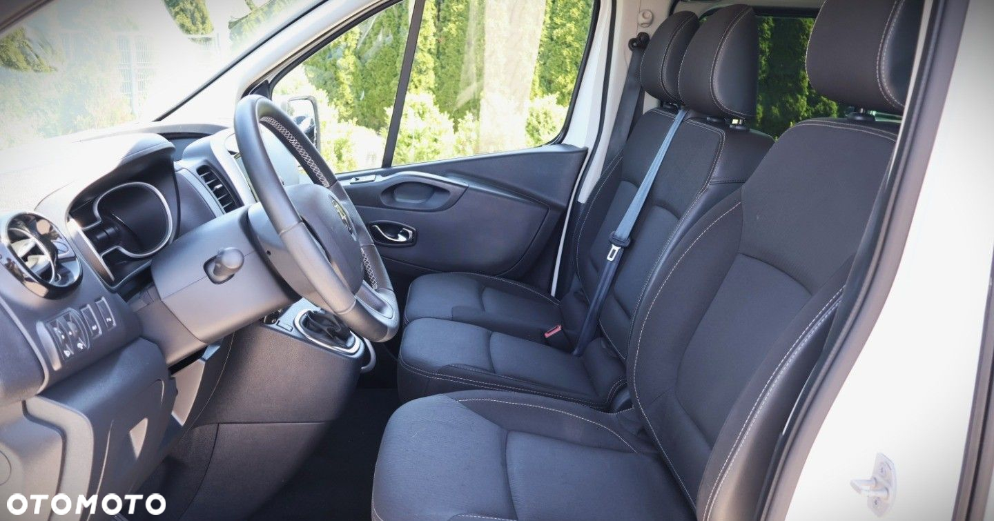 Renault Trafic - 12