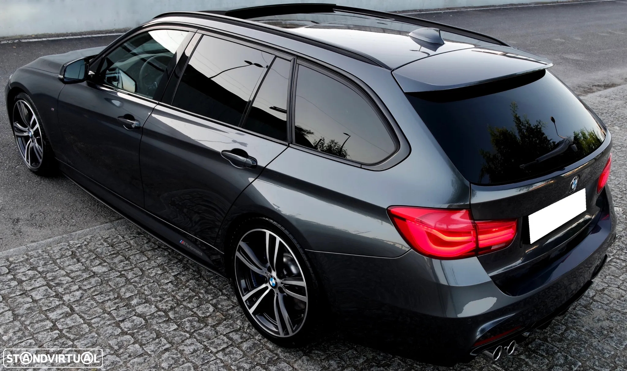 BMW 320 d Touring xDrive Pack M - 16