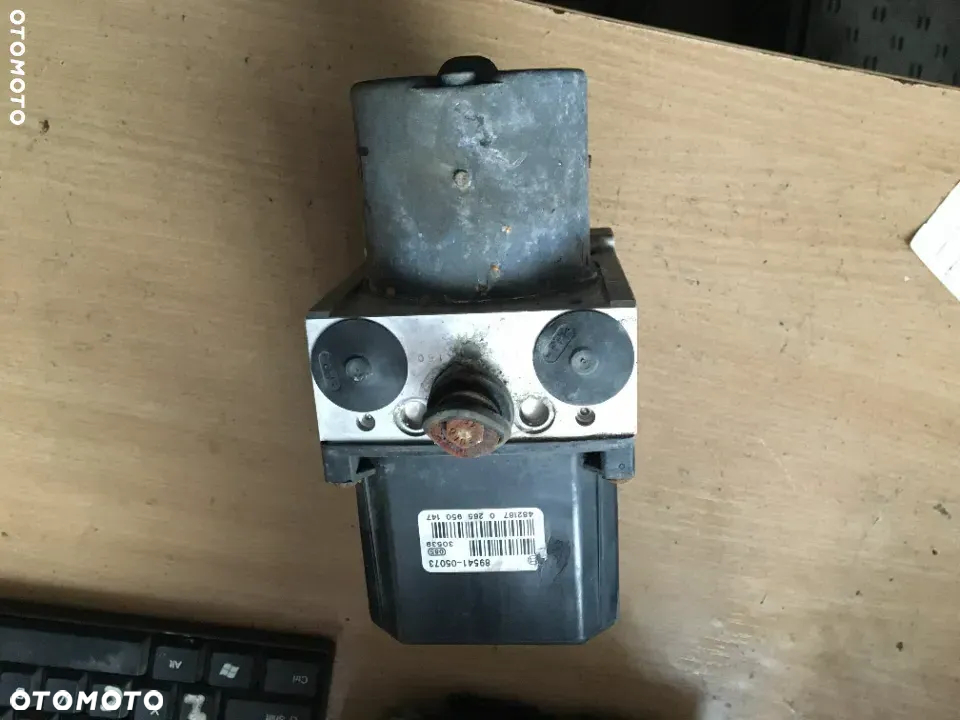 Pompa hamulcowa Toyota Avensis T25 0265950147 - 4