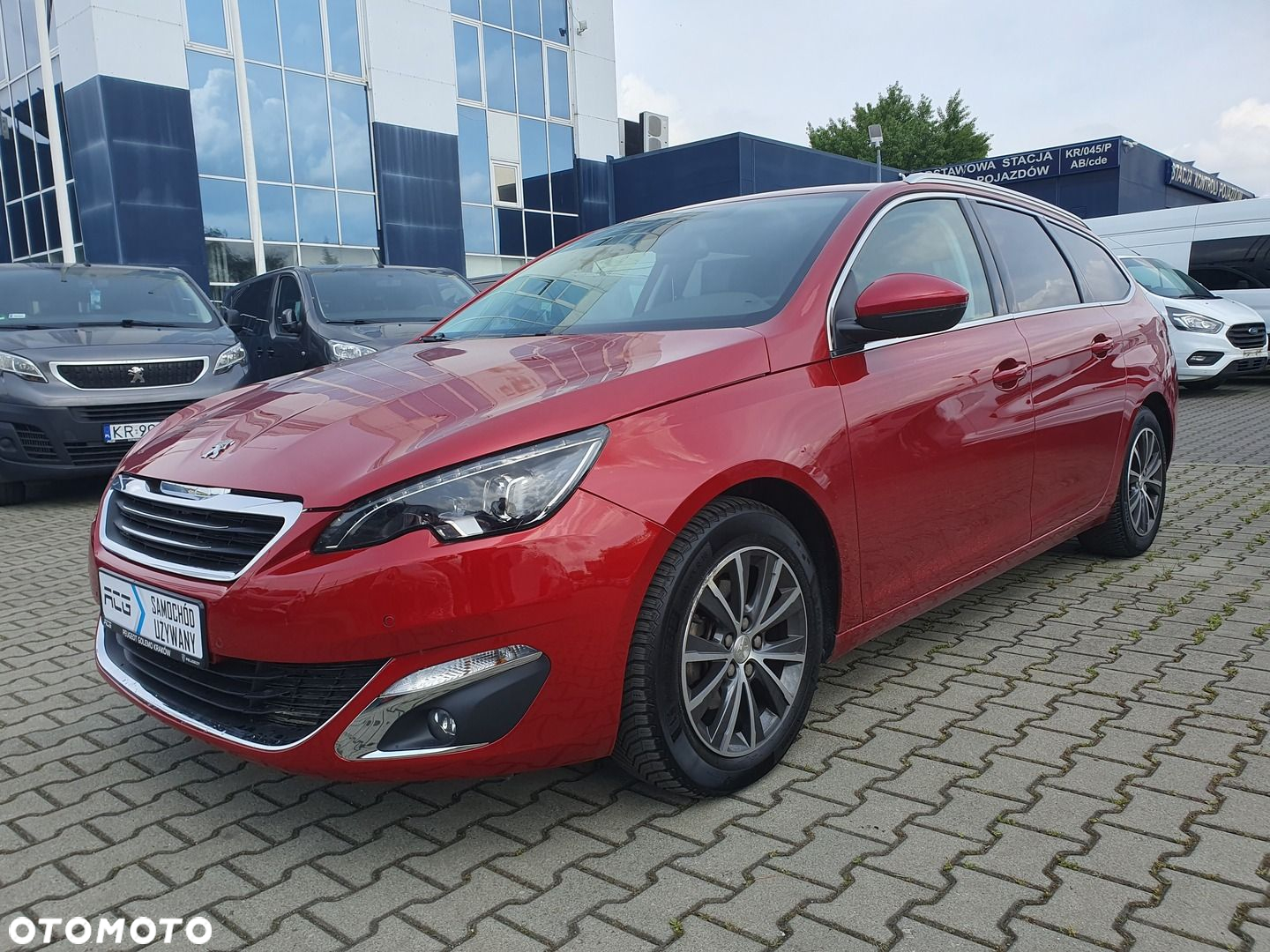 Peugeot 308 1.2 PureTech Allure S&S - 3