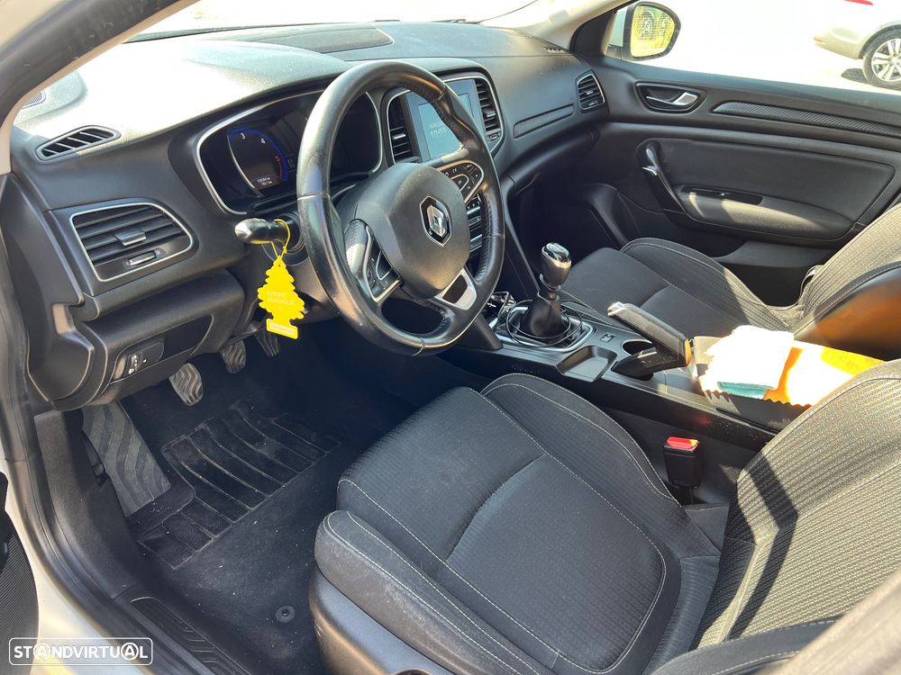 Renault Mégane Sport Tourer 1.5 Blue dCi Zen - 5