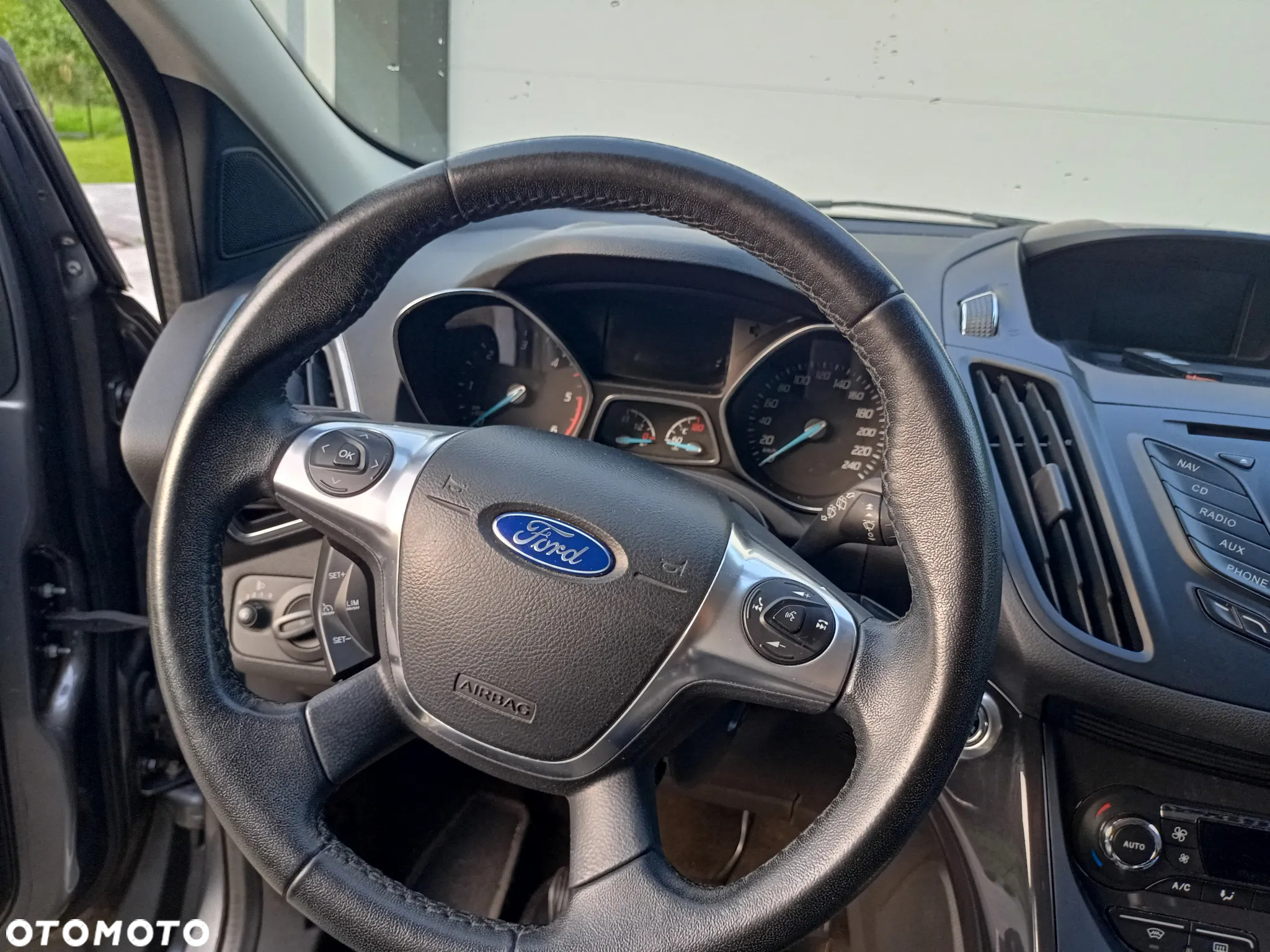 Ford Kuga 2.0 TDCi Individual - 14