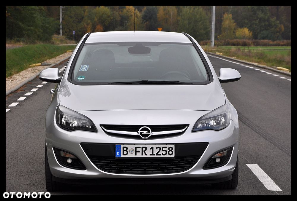 Opel Astra 1.4 Turbo ENERGY - 9